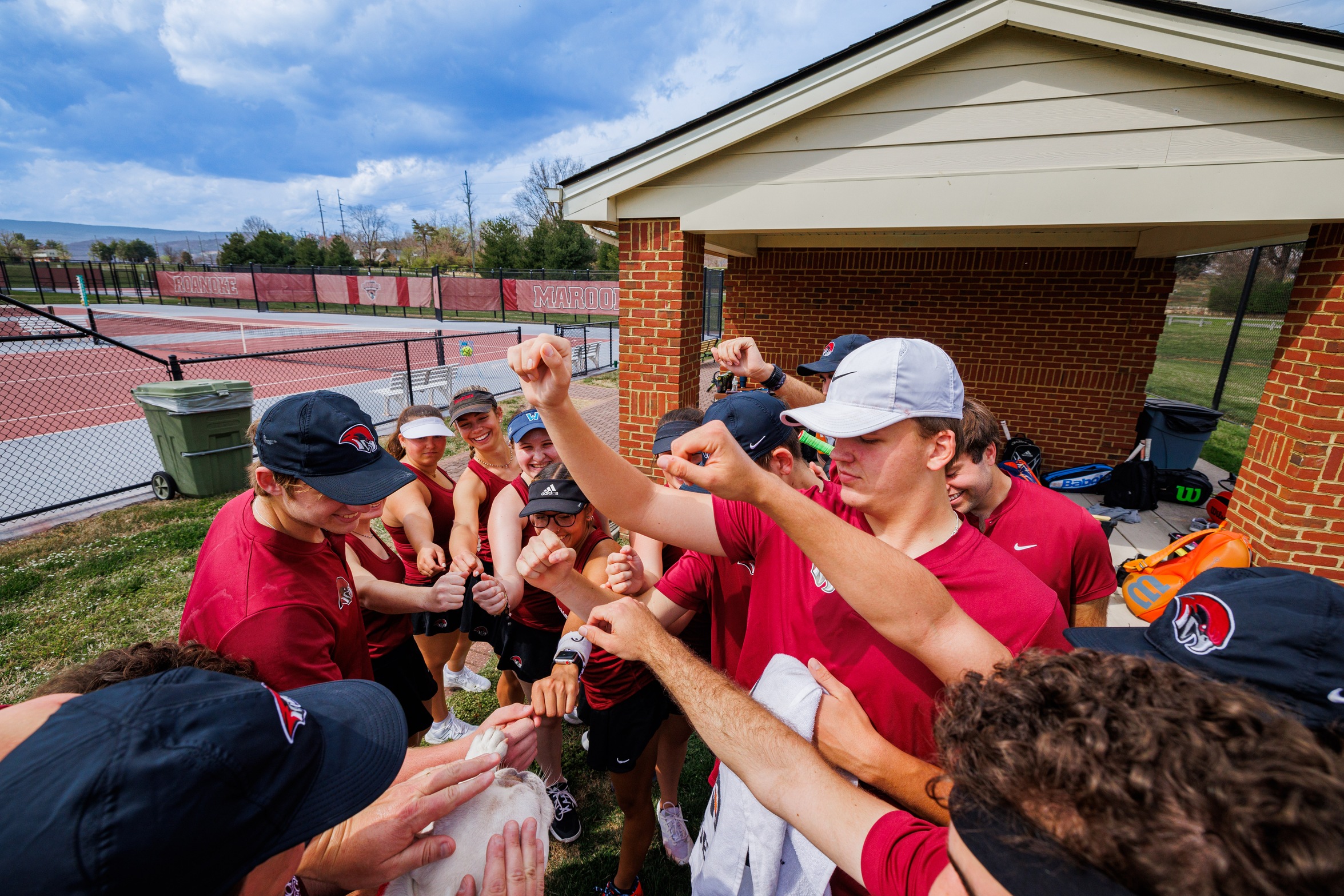 Maroons Fall to Averett in ODAC Men&rsquo;s Tennis