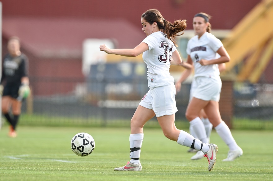 Roanoke Tops Emory 1-0 in Women's Soccer Action