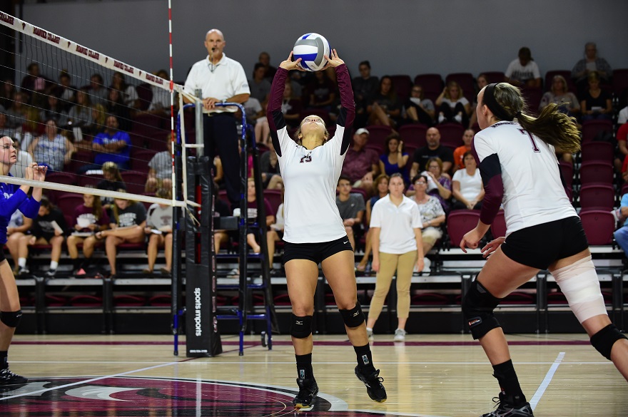 RC Volleyball Opens ODAC Slate With 3-1 Win at E&H