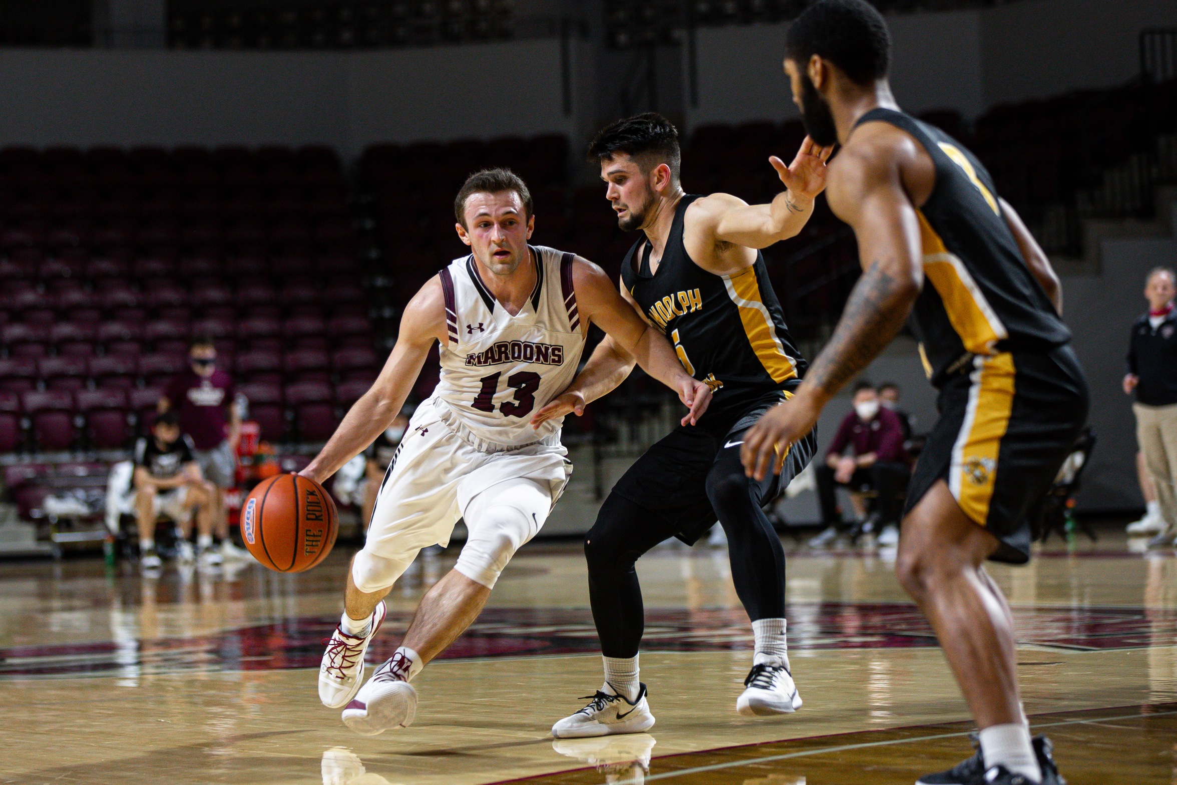 15th Ranked Maroons Fall To Nations Top Team