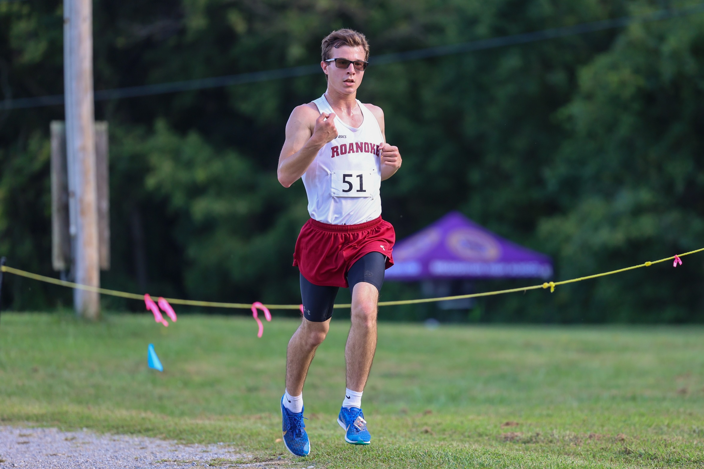 Maroon Men Win Second Consecutive Meet at the 2022 Rooney Invitational, Women Finish Fourth