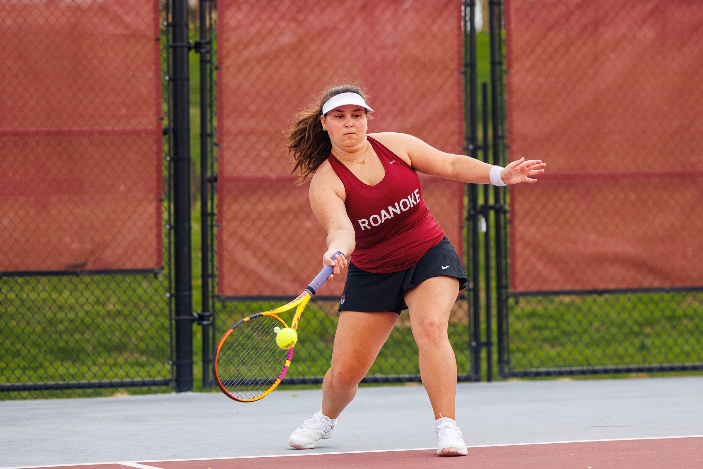 Cougars Topple Roanoke in Women’s Tennis