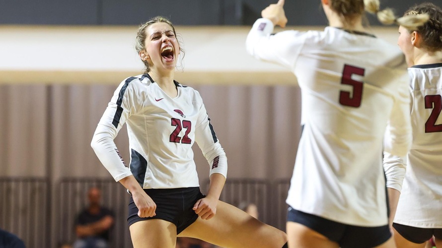 Roanoke Opens Maroon Classic With Pair of Wins Over Salem (NC), Methodist